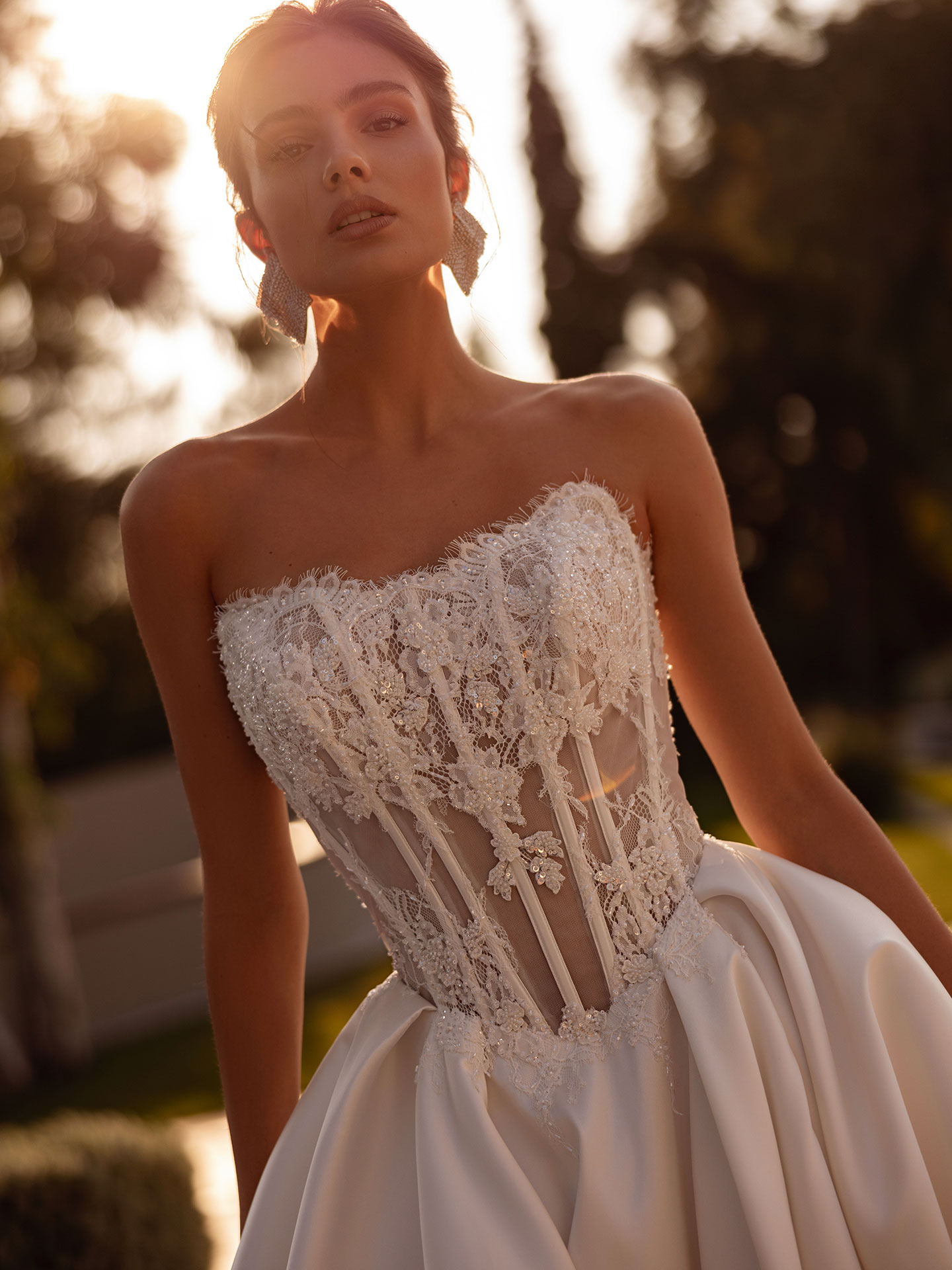 Brautkleid 77683 โ Bild 2