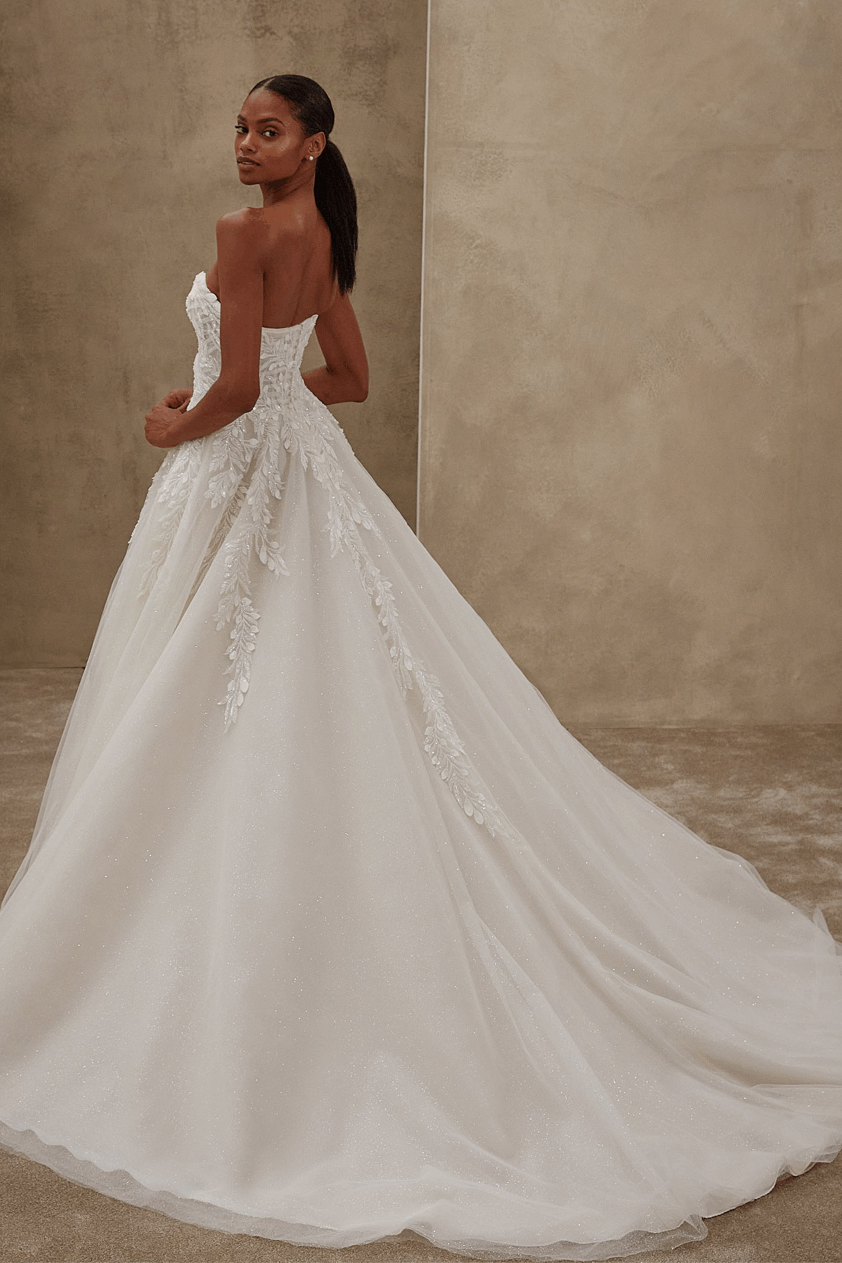 Brautkleid 77319 โ Bild 3