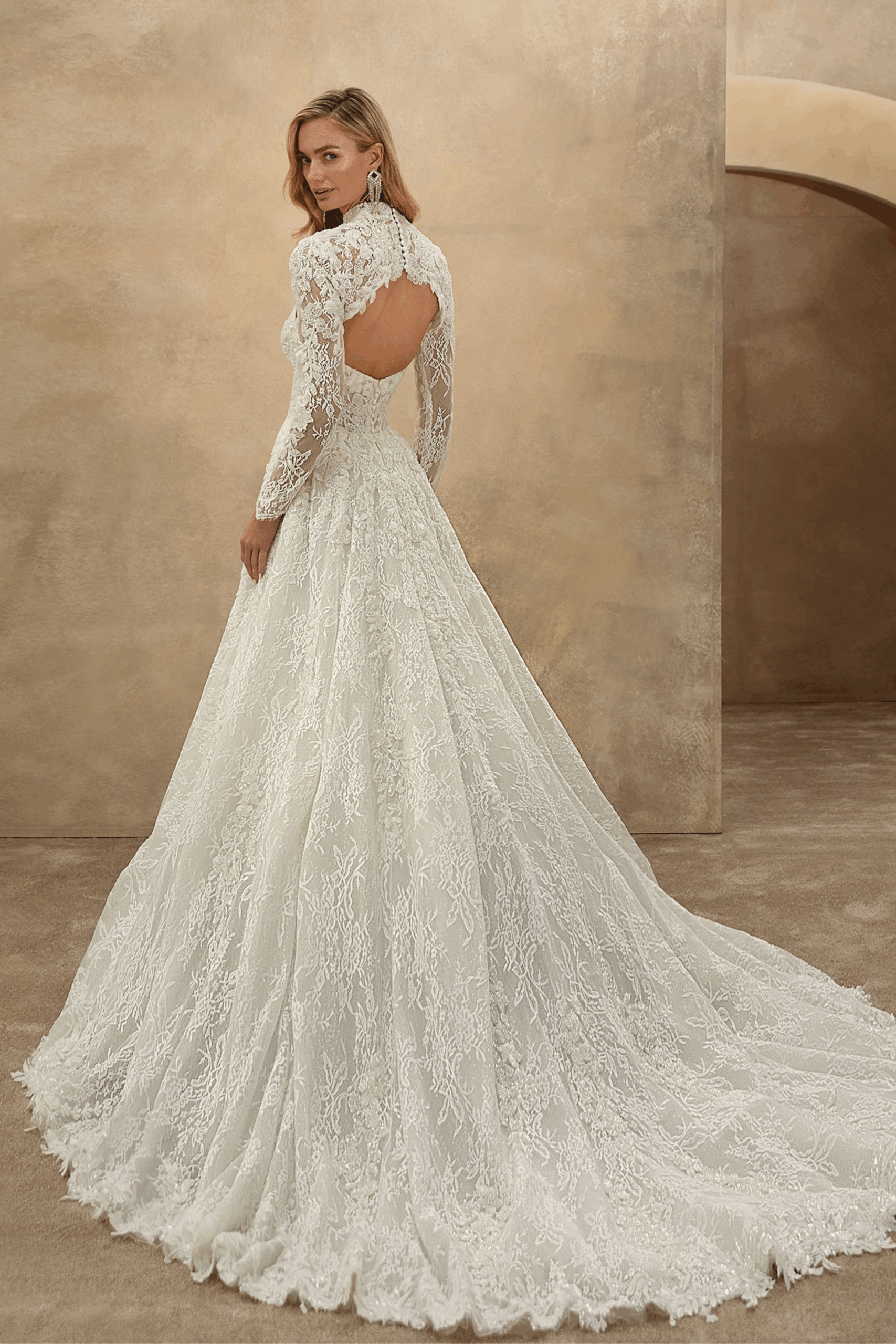 Brautkleid 76744 โ Bild 3