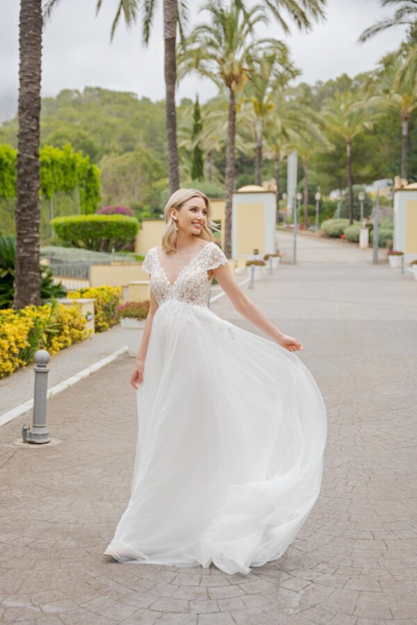 Umstandsbrautkleid 75433