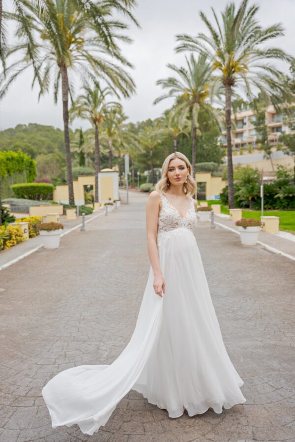 Umstandsbrautkleid 75986