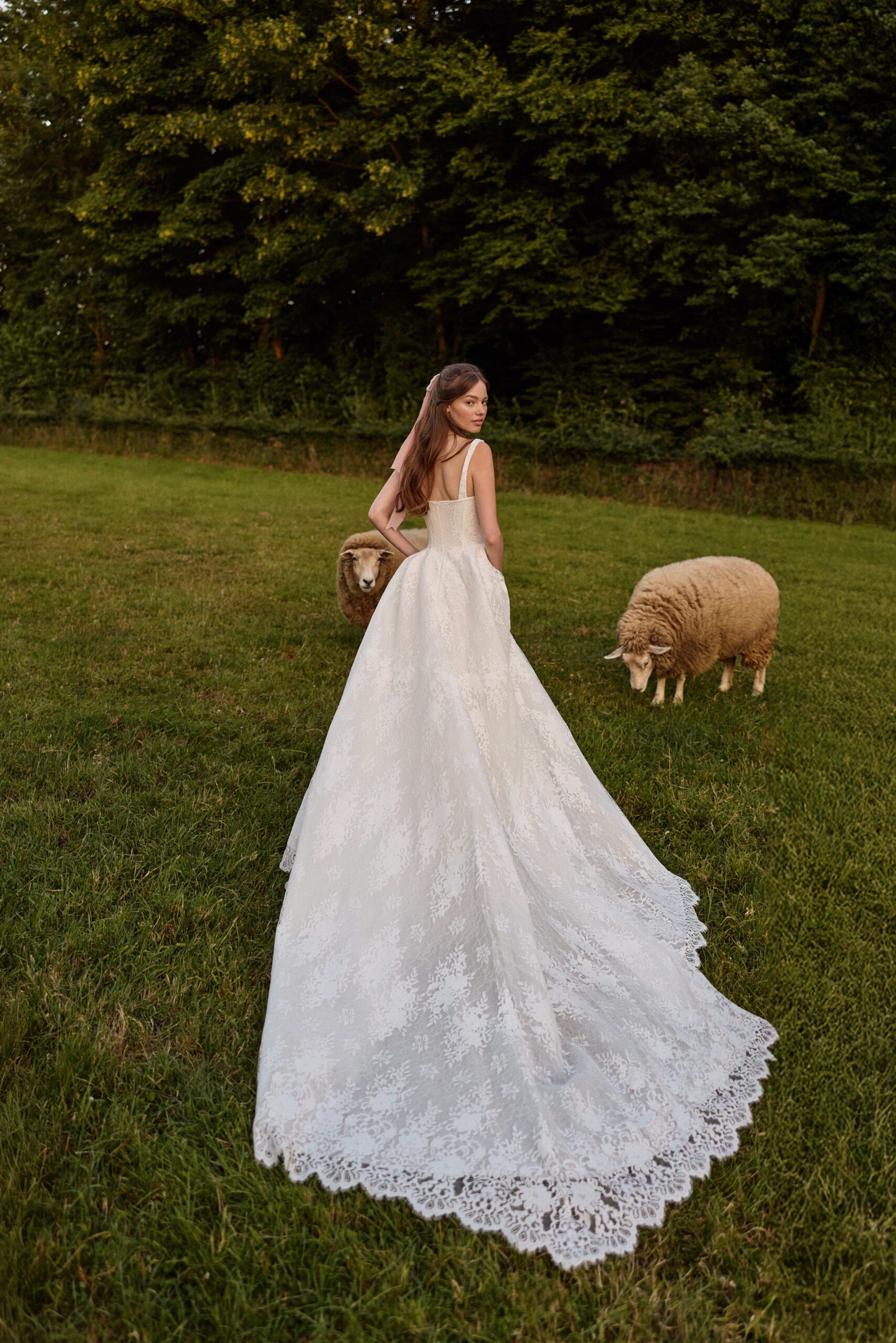 Brautkleid 82580 – Bild 3