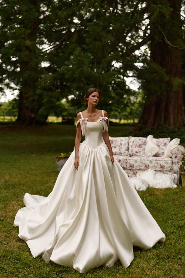 Brautkleid 82584