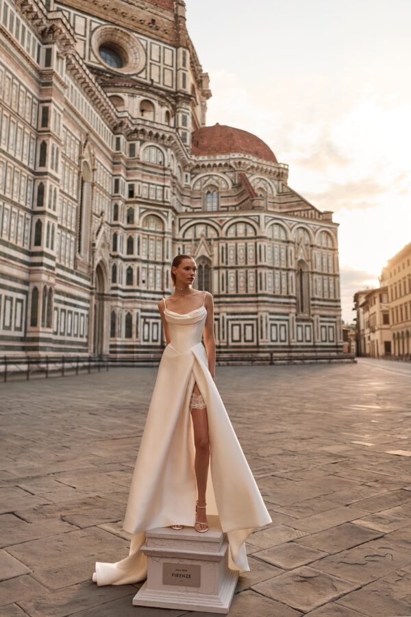 Brautkleid 82689