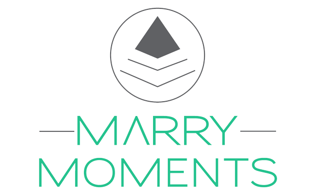 marry moments logo