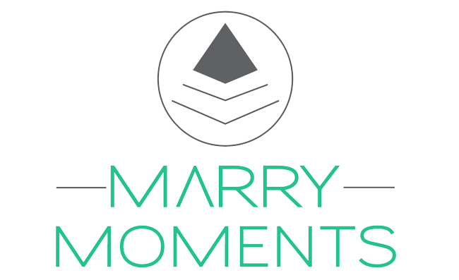 marry moments logo